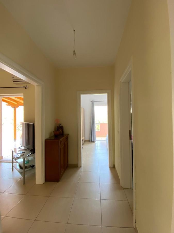 Gkiko'S Guest House Qëparo Exteriér fotografie